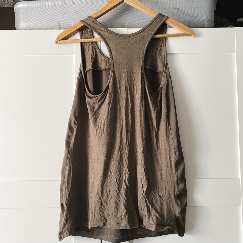 Ann Taylor racer back tank - Picture 2 of 3